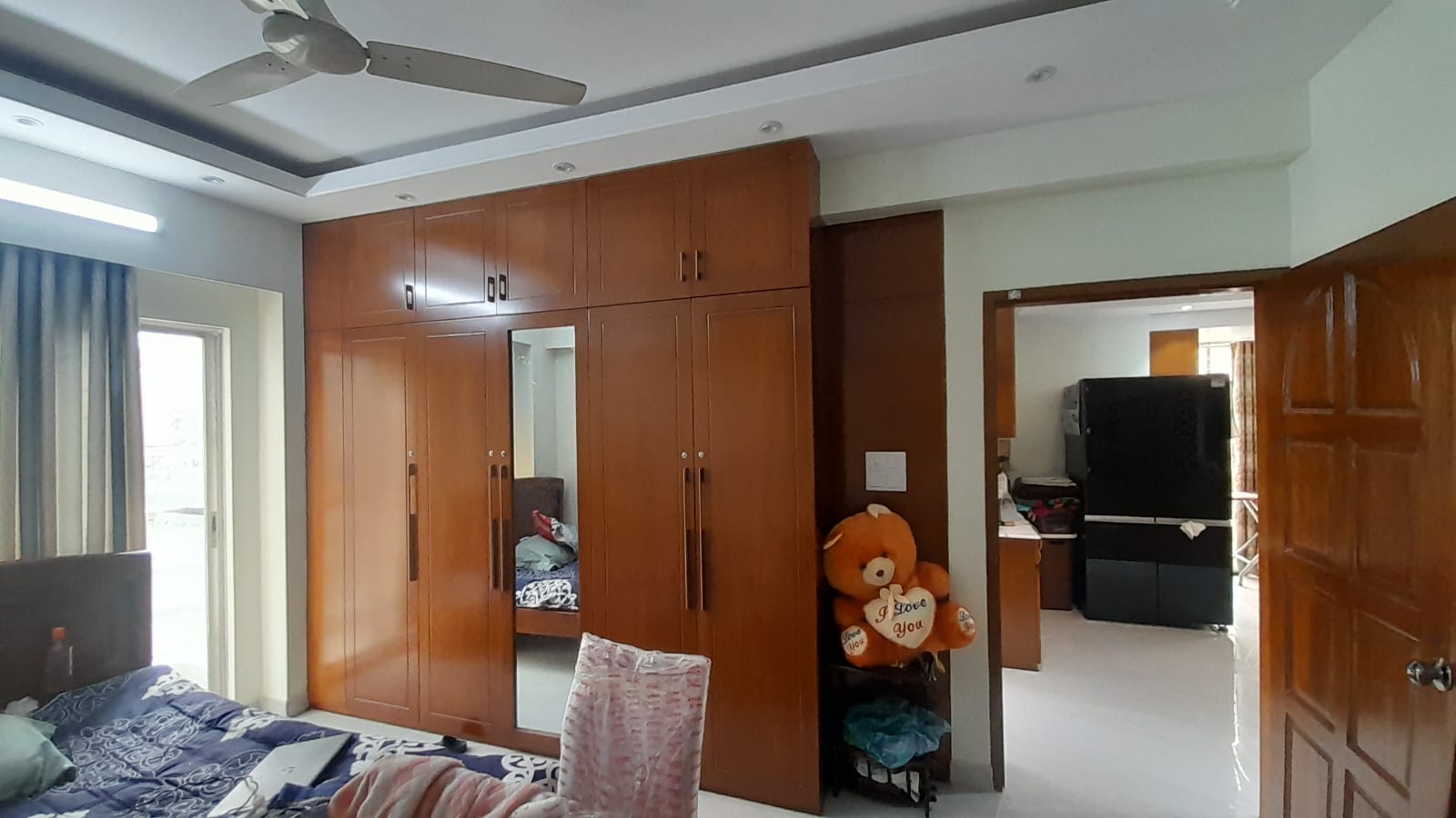 Residence Iqbal Road